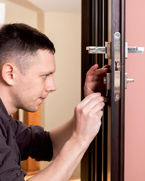 : Professional Locksmith For Commercial And Residential Locksmith Services in Newark, CA