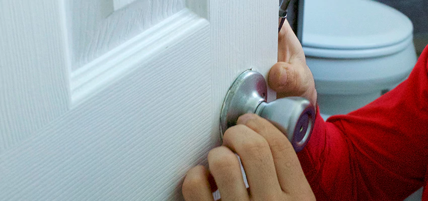 Vintage Door Knob Replacement in Newark, CA
